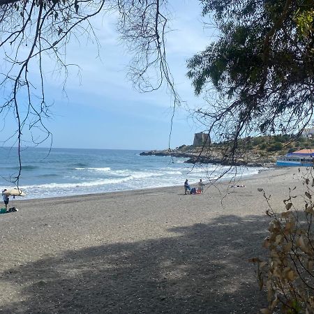 Magnifico apartamento con vistas al mar, 1ª Linea Almuñécar Esterno foto
